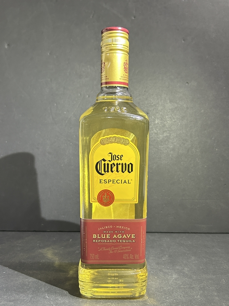 ● コレクター必見 未開栓 josecuervo テキーラ スピリッツ 750ml 40% お酒 ボトル コレクション Zr189拍卖