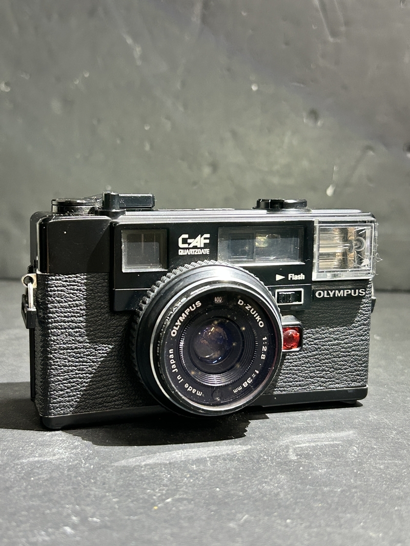 ● コレクター必見 レトロ OLYMPUS オリンパス C-AF カメラ レンズ 1:2.8 f=38mm フィルムカメラ ジャンク品 コレクション Zr451拍卖