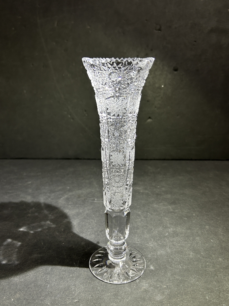 ● コレクター必見 BOHEMIA? ボヘミア? フラワーベース ガラスカット クリスタルガラス 花瓶 インテリア 飾り 置物 一輪挿し Zr593拍卖