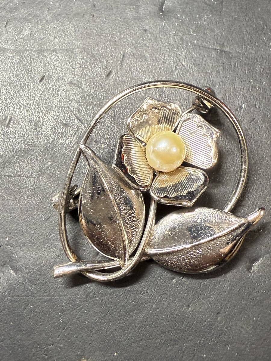 ★コレクター必見 ビンテージ ブローチ シルバーカラー パール レディース アクセサリー レトロ 飾り コレクション GT648拍卖