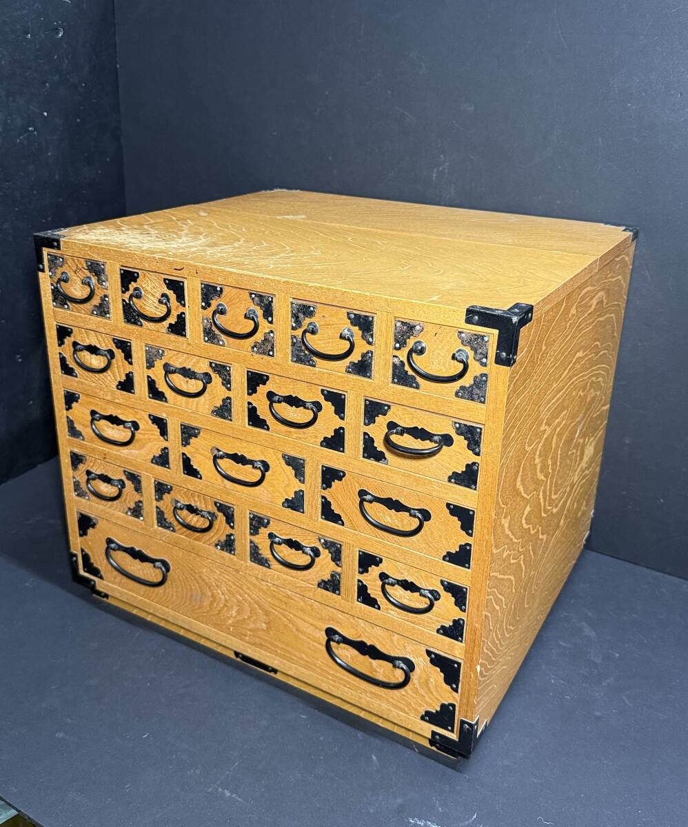 ★コレクター必見 昭和レトロ 木製 薬箪笥 5段引き出し17杯 たんす 和家具 金具留め 収納 小物入れ レトロ コレクション 現状品 GT144拍卖