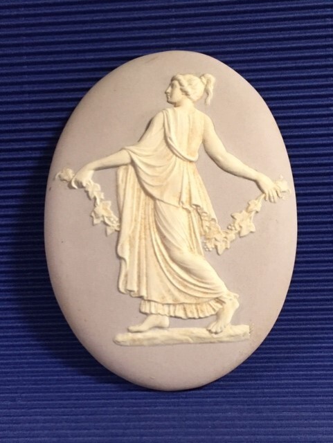 ◎1880年代 ウェッジウッド ライラック(薄紫色)ジャスパー 108mm大型 カメオ 「踊り子」◎e貴重品拍卖