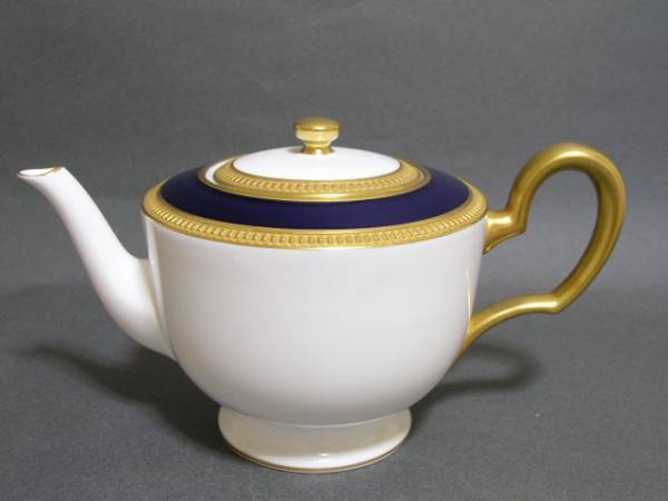 ◎大倉陶園 瑠璃エンボスティーポット◎未使用拍卖