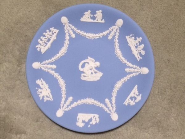 ◎新品 ウェッジウッド ジャスパー 「天使」 23cmプレート◎a拍卖