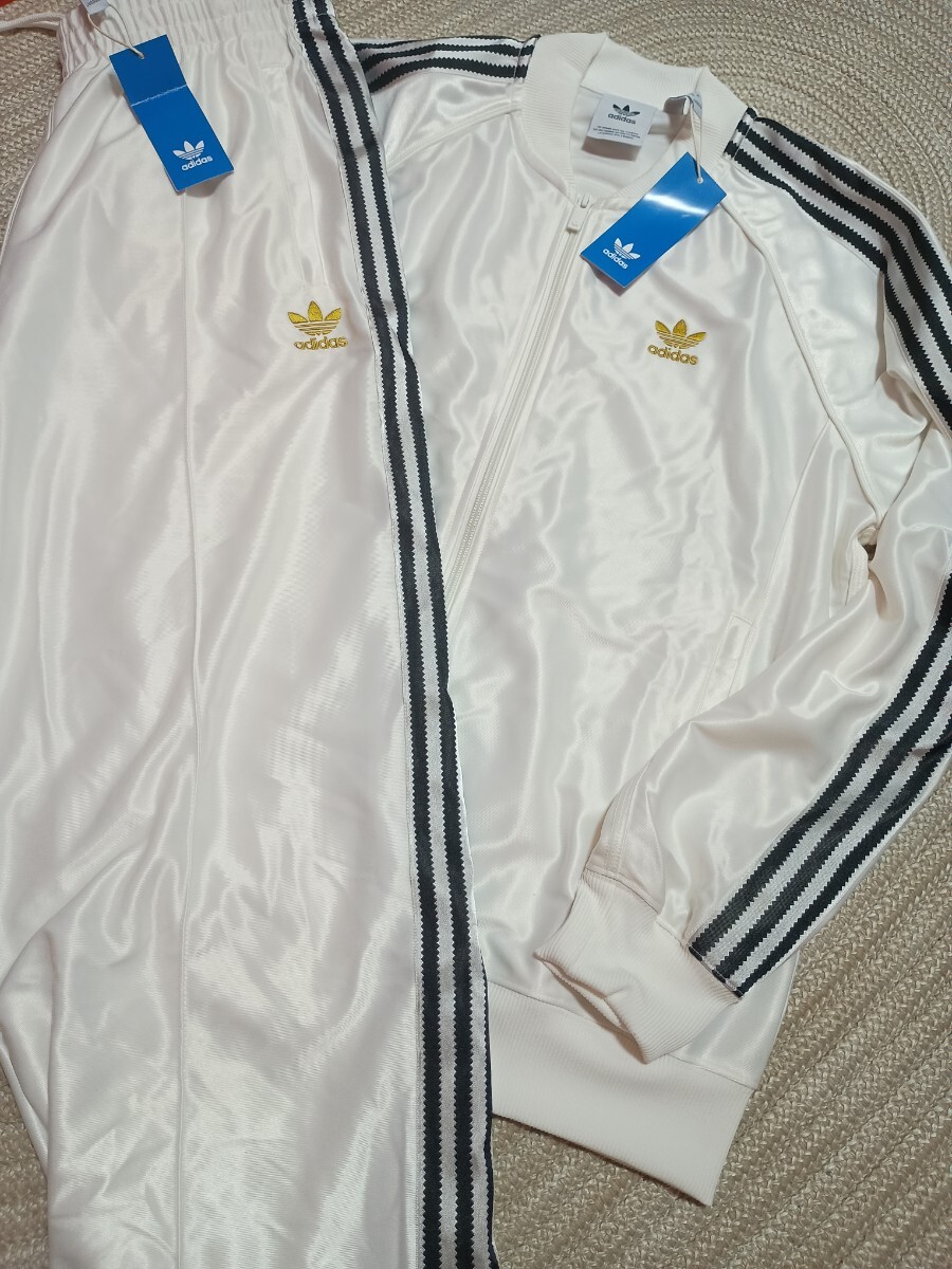 新品 定価24200 adidas スーパースター セットアップ L ジャージ ホワイト ゴールド 3本ライン ジャケット パンツ アディダス オリジナルス拍卖