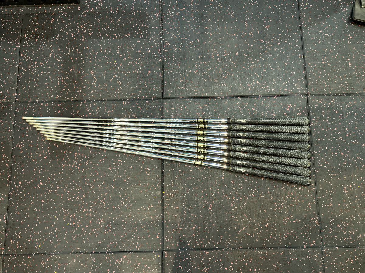 レフティ タイトリスト 731PM より外した シャフト アイアンより 8本 セット 3〜Pw フィルミケルソン モデル 左 レア拍卖