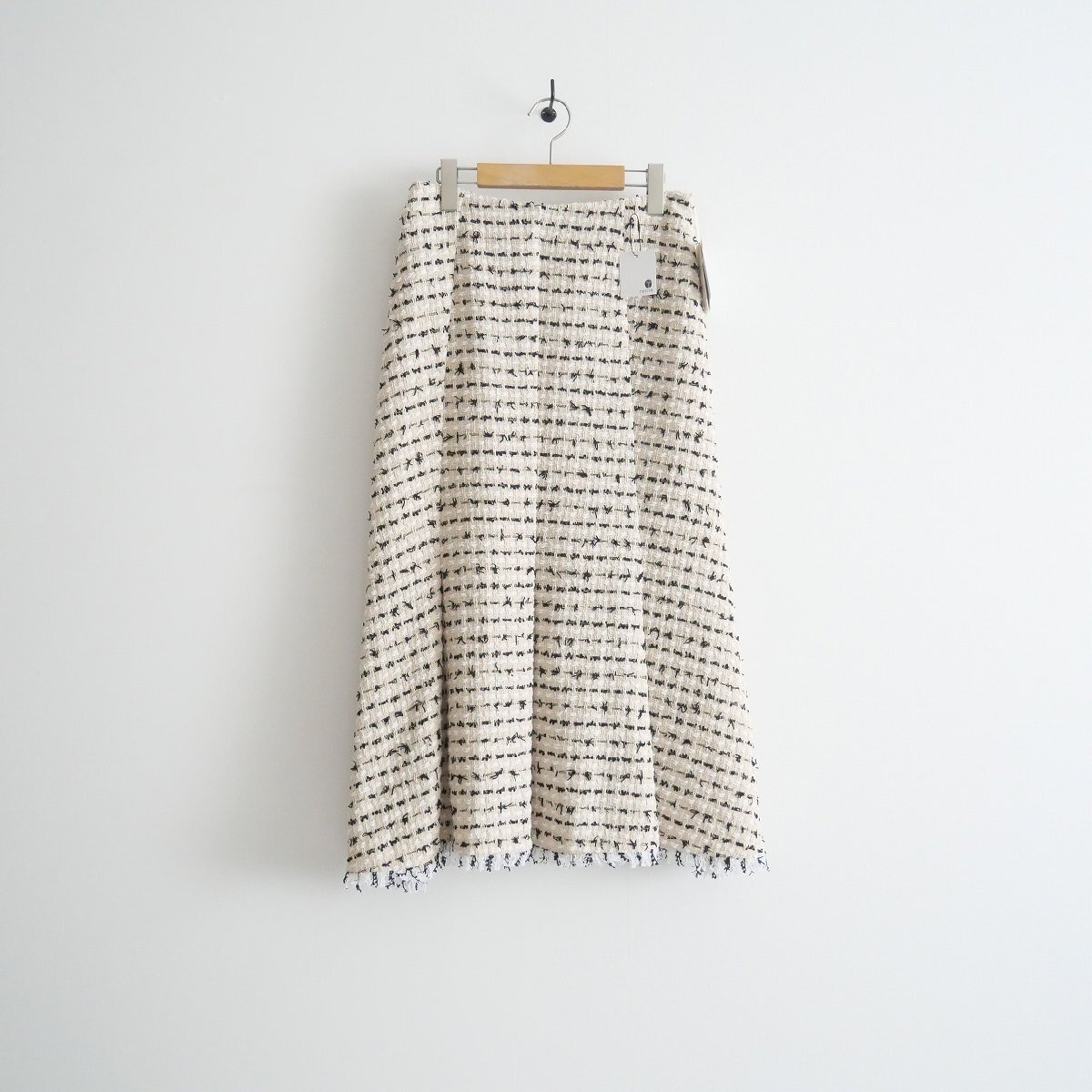 2022 / 未使用 / IENA LA BOUCLE イエナラブークル / LINTON フレアスカート 36 / 22060914156010 / 2306-0682拍卖