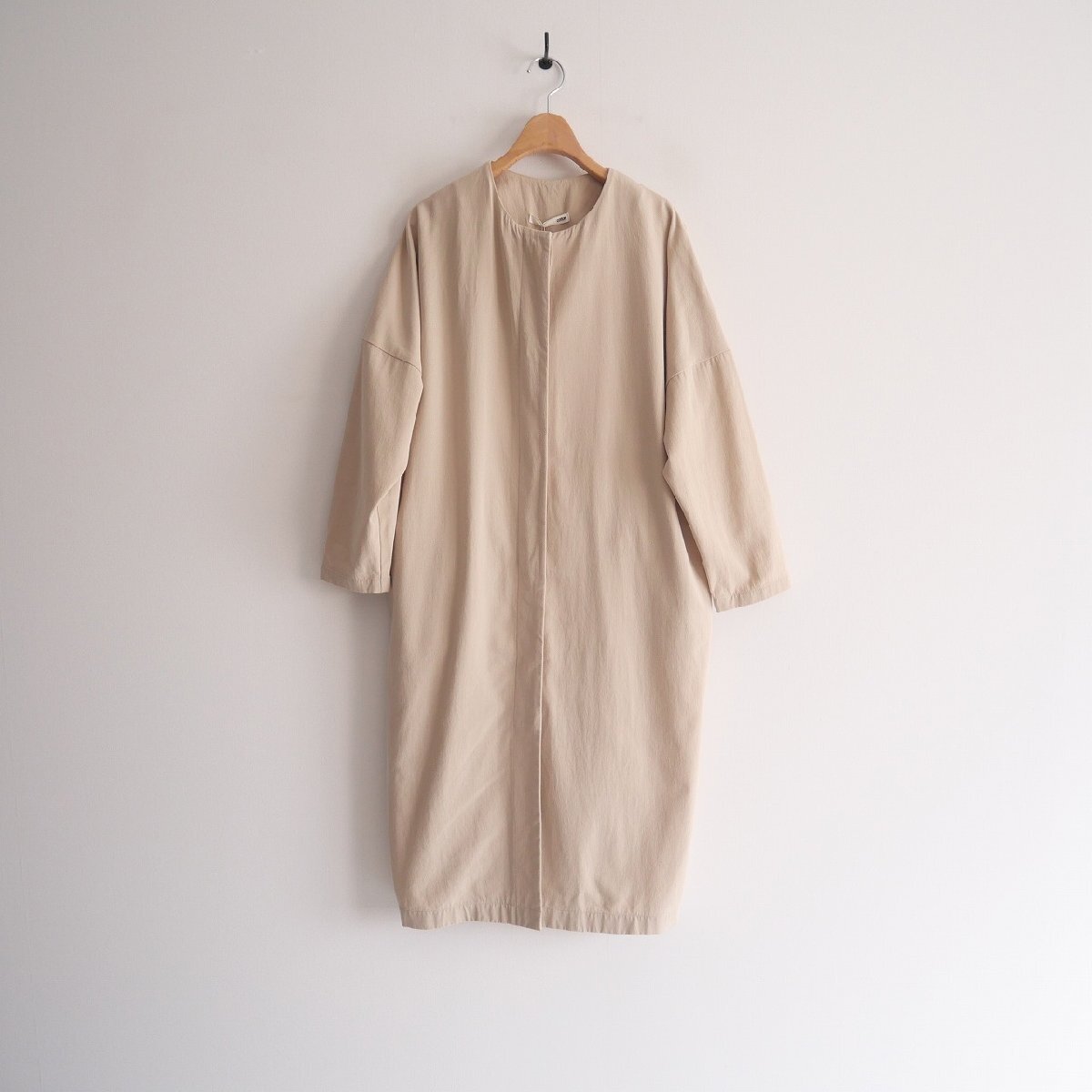 2022 / evam eva エヴァムエヴァ / no collar coat ノーカラーコート 1 / E221T021 / 2306-0563拍卖