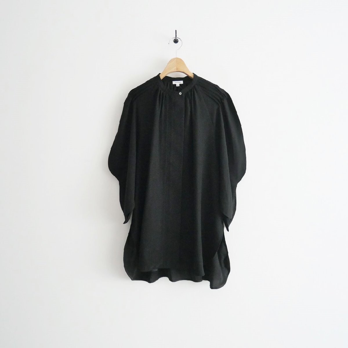 2022 / ENFOLD エンフォルド / PEライトジョーゼット カーブスリーブワイドBLOUSE ブラウス 38 / 300FA230-0410 / 2308-0565拍卖
