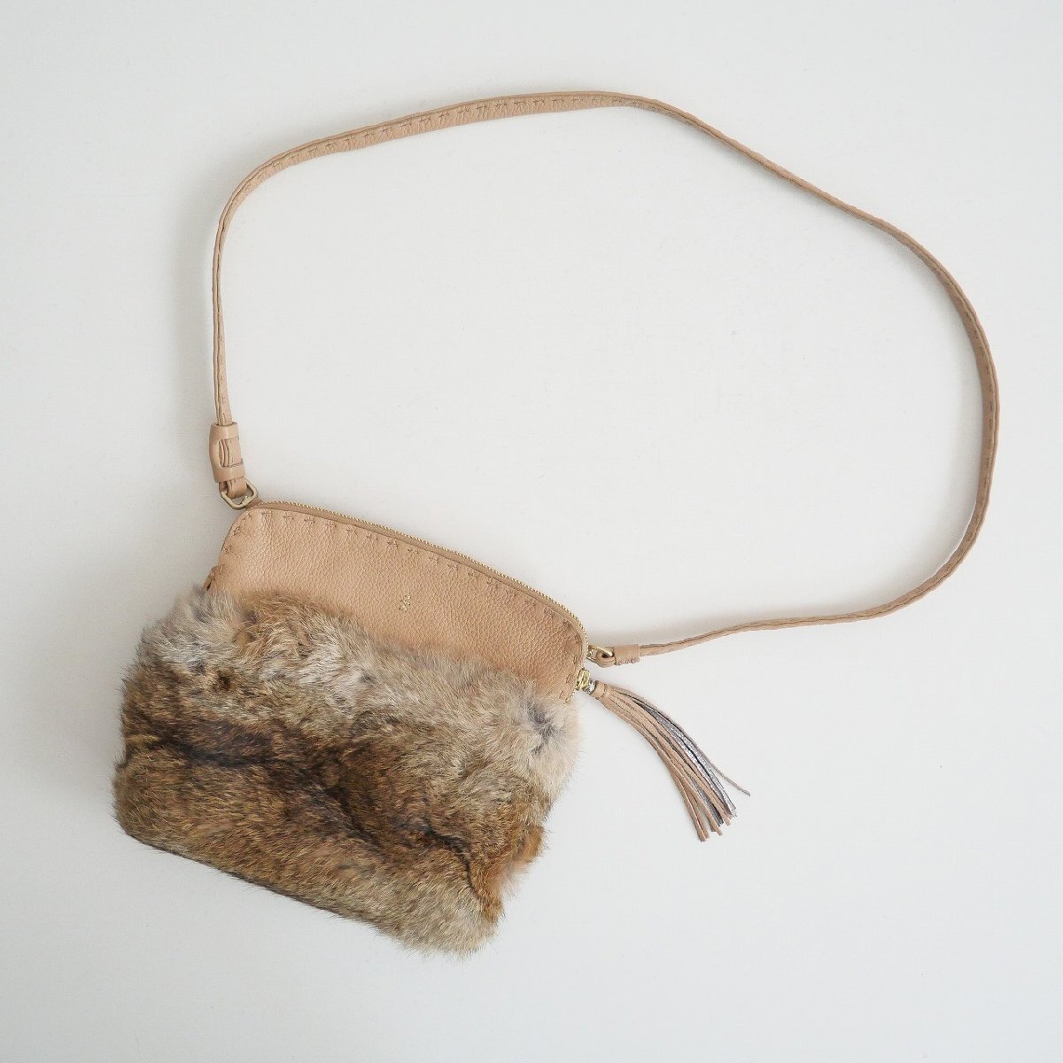 HENRY BEGUELIN エンリーベグリン / LAPIN+BOVINE PRINTED CERVO CAMMELLO ショルダーバッグ / 2310-1071拍卖