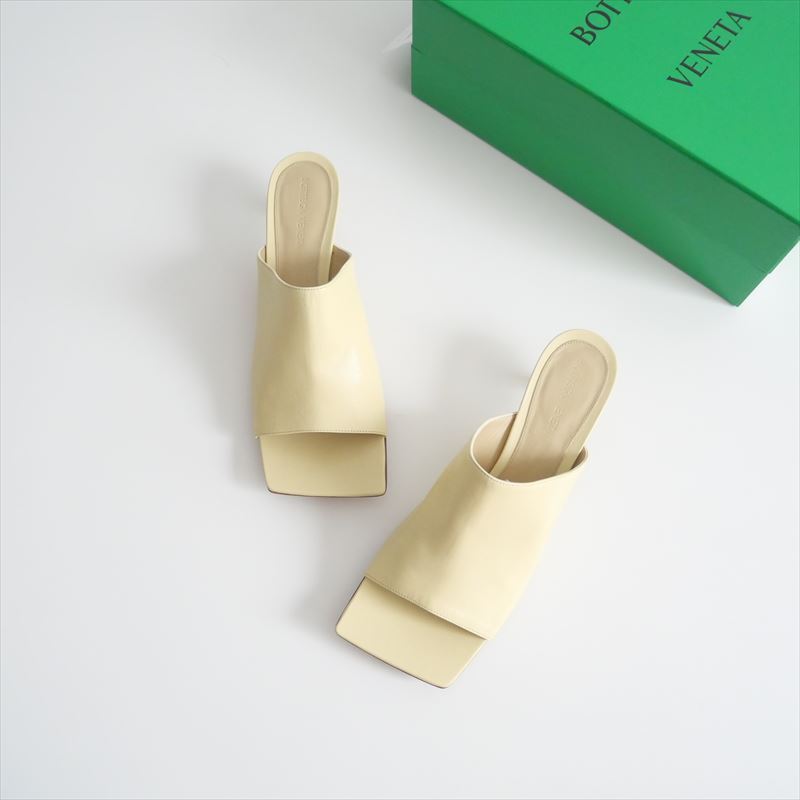 未使用 / BOTTEGA VENETA ボッテガヴェネタ / ストレッチ ミュール MOON BEAM 40 サンダル / 2400-0174拍卖