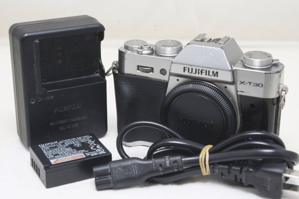 富士フイルム X-T30 ボディ シルバー拍卖