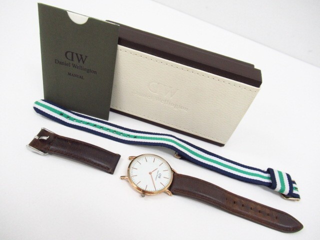 Daniel Wellington ダニエル・ウェリントン アナログ クォーツ腕時計 ▼AC14068拍卖