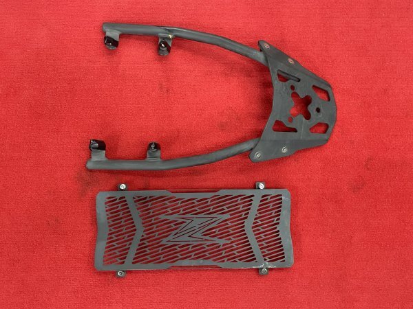 Kawasaki Z650 Ninja 650 社外品 ラジエーターガード リアキャリア PM2576拍卖