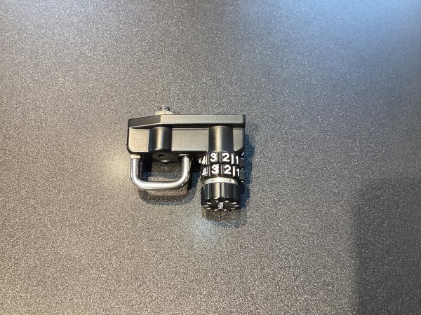 DAYTONA ダイヤル式ヘルメットホルダー 中古美品 C拍卖