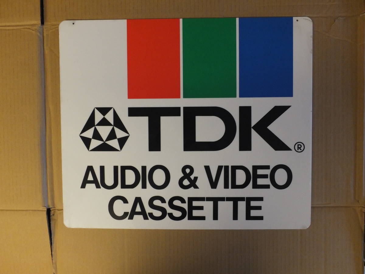 【希少!】TDK 店頭看板 新品 幅50cm  カセットテープ ビデオテープ 昭和 レトロ アンティーク 店頭 サイン POP 看板拍卖