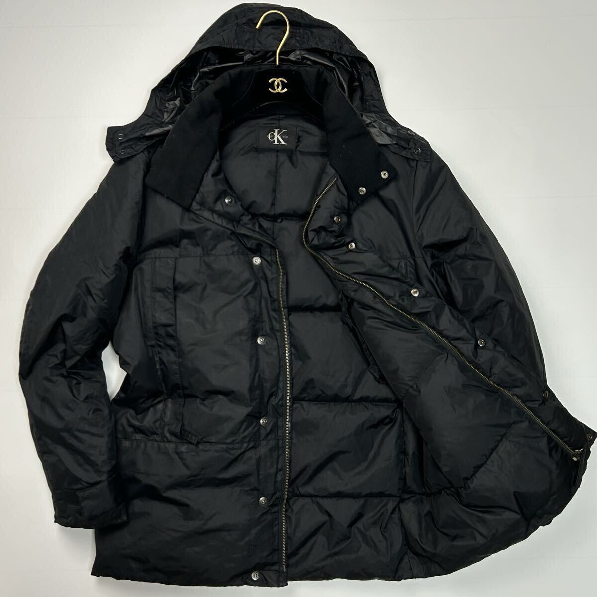 美品★ Lサイズ Calvin Klein カルバンクライン ダウンジャケット ブラック ダウン アウター 上着 黒 フード 収納 最高級 ダウンコート拍卖