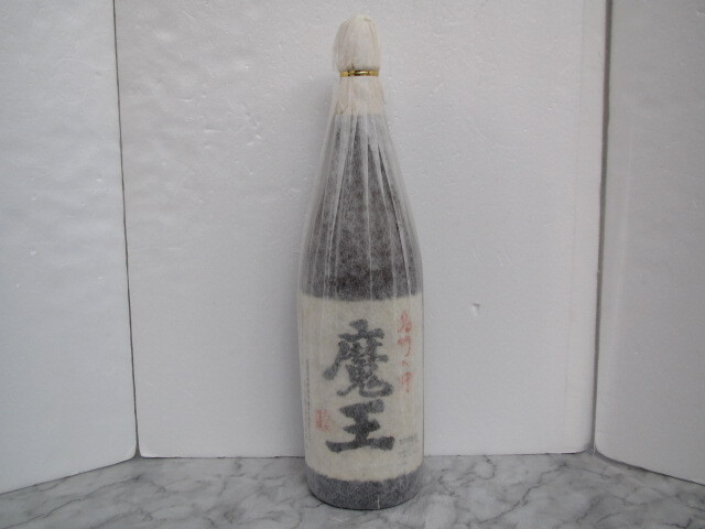 注目!!1円スタート!! 41069 酒祭 焼酎祭 魔王 1800ml 25度 詰日 2011.12.28 未開栓 自宅保管品 白玉醸造 本格焼酎 芋焼酎 和紙破れ、汚れ有拍卖