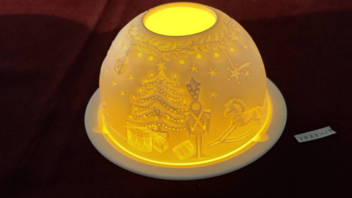 1020-15 フランス リモージュ ベルナルド リトファニー キャンドルホルダー クリスマスモチーフ もみの木、暖炉、オモチャ拍卖