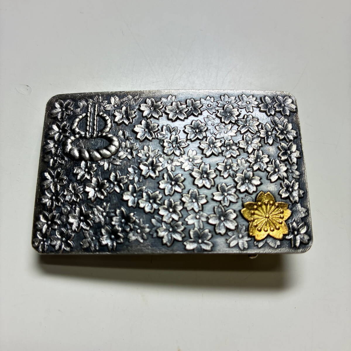 ★レトロ★賞 財団法人 日本相撲協会 ベルトバックル 5.5×3.5cm 金色桜モチーフ ベルト幅3cm★綱拍卖