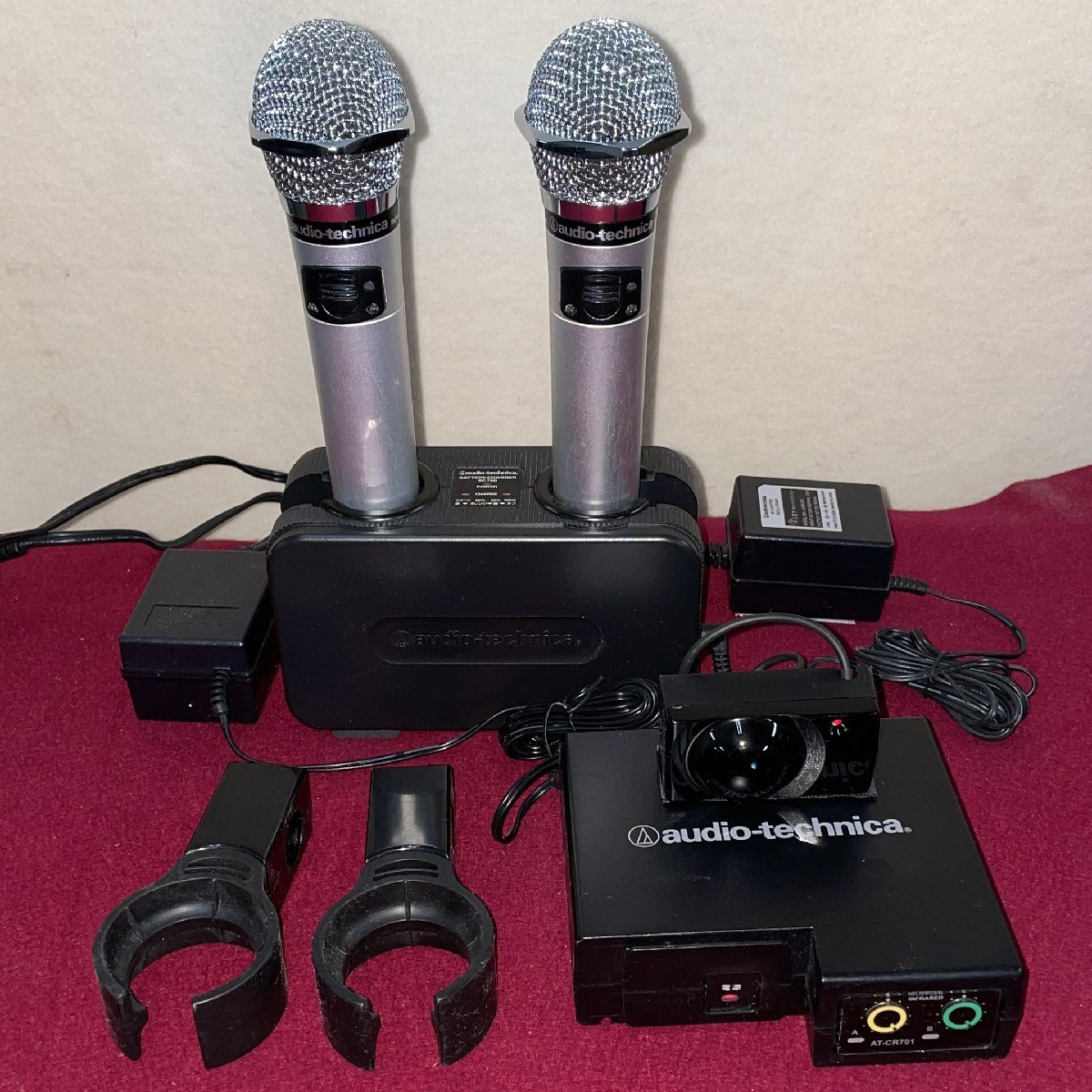 ★☆送料無料/audio-technica オーディオテクニカ/赤外線ワイヤレスマイクセット AT-CLM7000TX×2 本/AT-CR701 レシーバー☆★拍卖
