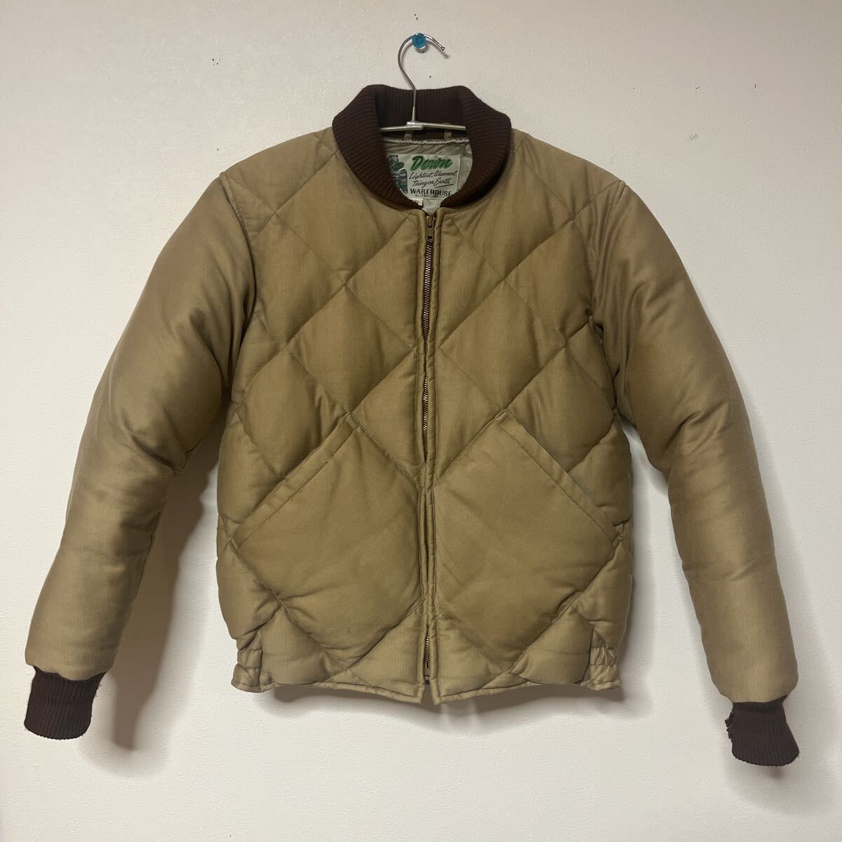 左袖リブ破れ有り WAREHOUSE スカイライナー Sサイズ ダウンジャケット ベージュ アウター 36 ウエアハウス拍卖