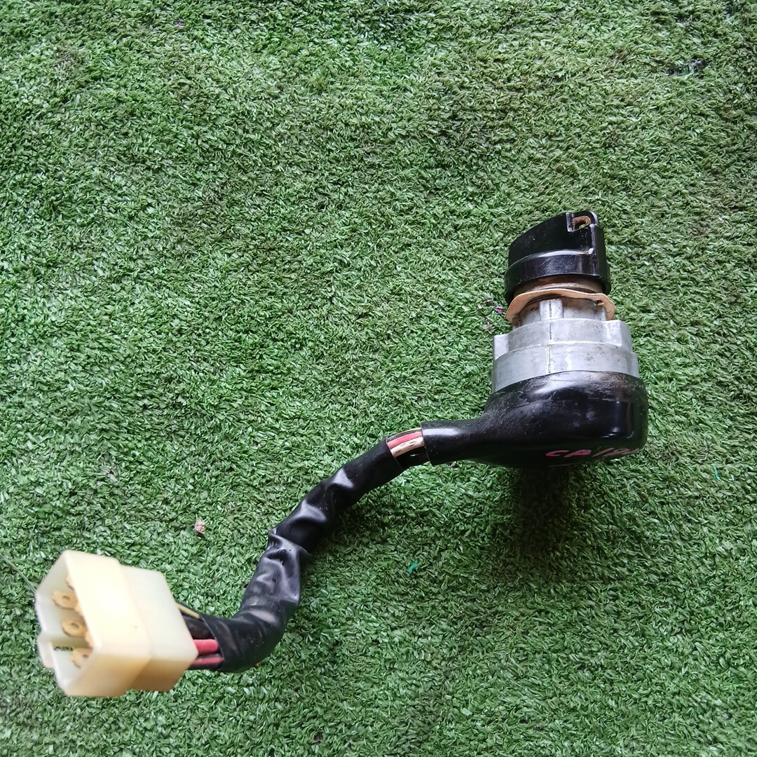 ヤンマー コンバイン CA180 キーシリンダー 動作OK イグニッション カギ 鍵 倉庫内保管 B拍卖