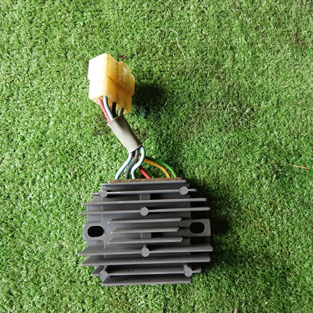 クボタ コンバイン SR-J3 レギュレーター レギュレター 実働外し 倉庫内保管 レギュレータ拍卖