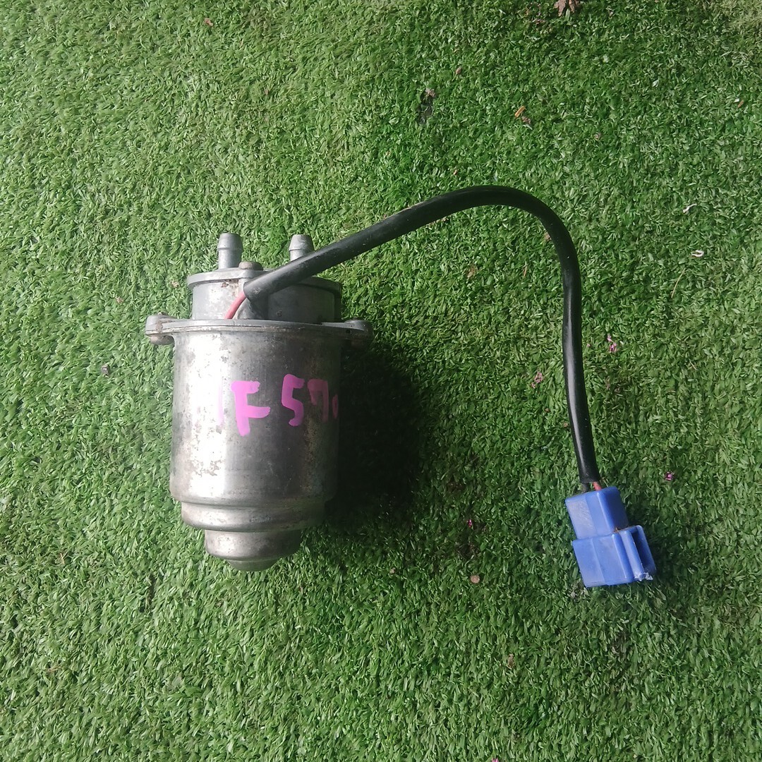 イセキ コンバイン HF570 注油 電動ポンプ 動作良好 給油 刈刃 チェーン 電動 倉庫内保管拍卖