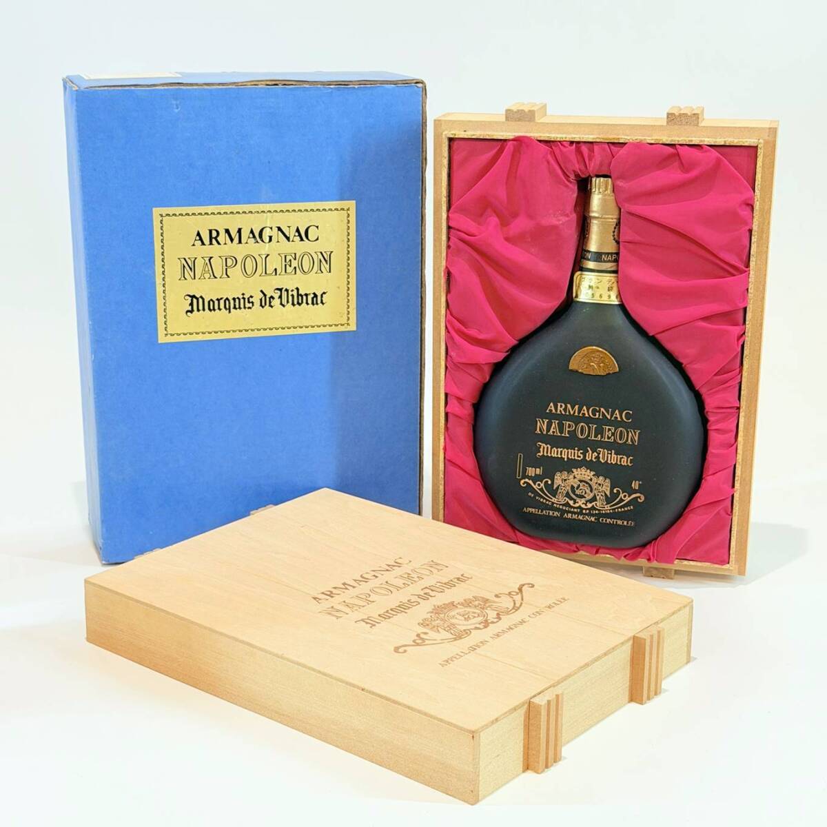 甲AK042 古酒 未開栓 保管品 40% 700ml 木箱入り アルマニャック ナポレオン マルキ・ド・ヴィブラック NAPOLEON 洋酒拍卖