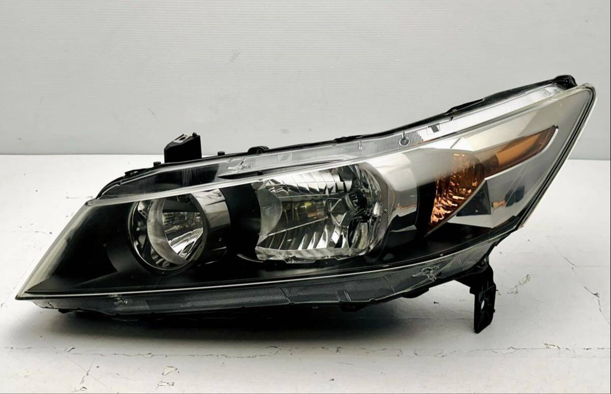 ★当日発送★ホンダ ストリーム RN6 RN7 RN8 RN9 純正 HID ヘッドライト 左 バラスト付 KOITO 100-22652 刻印 D (O263)拍卖