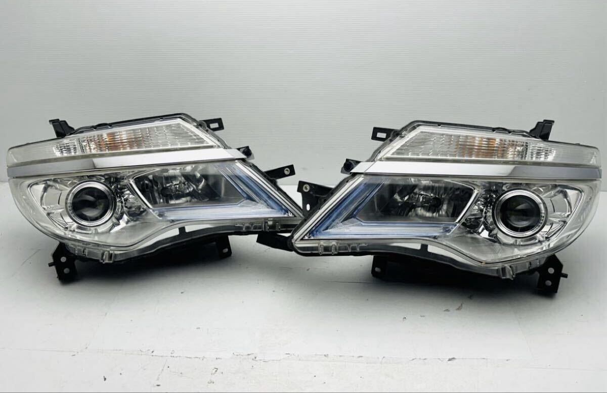 ★当日発送★日産 セレナ S-HYBRID 後期 HC26 C26 NC26 HFC26 ヘッドライト 左右セット LED KOITO 100-23683 刻印 T (Z247)拍卖