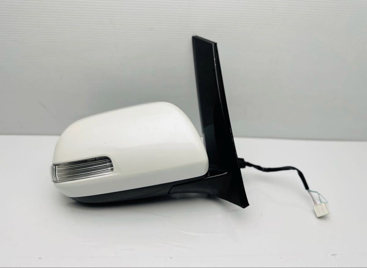 ★当日発送★美品★20系 アルファード ヴェルファイア ANH20W/ANH25W/GGH20 右 ドアミラー7ピン ホワイトパール 070ウィンカー付き (U198)拍卖