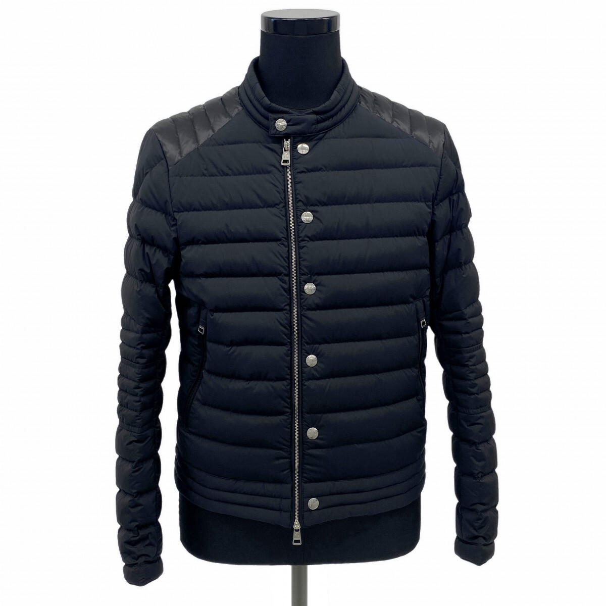 ★SALE【5apm0008】モンクレール ダウンジャケット 2 ブラック ダウン ナイロン ポリウレタン E10914035895 C0007【中古】メンズ拍卖