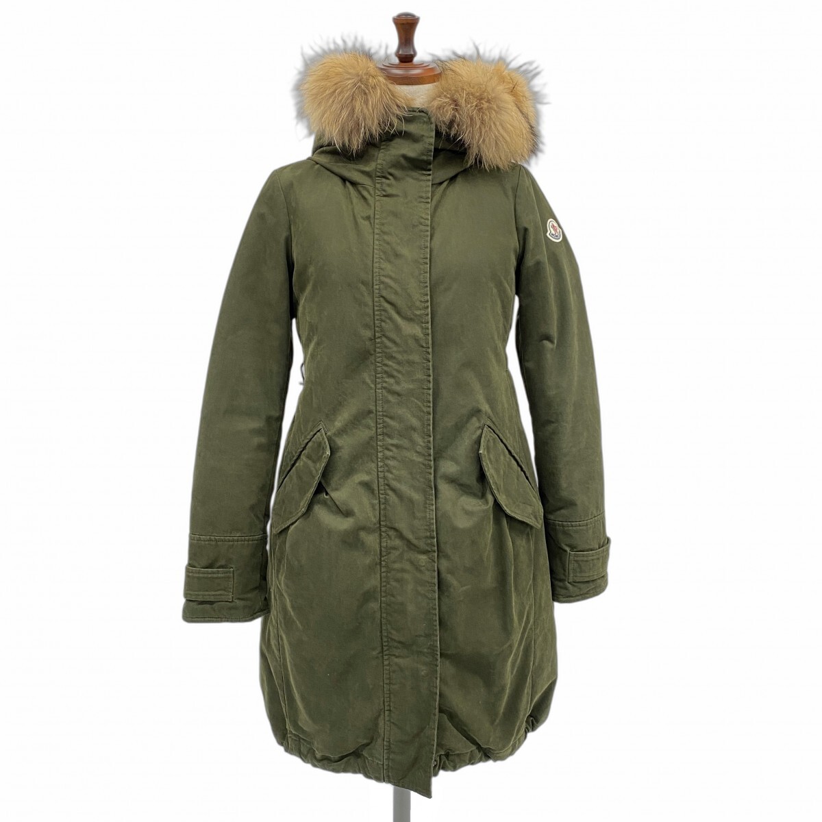 【5apm0037】モンクレール ダウンジャケット 表記サイズ00 カーキ コットン ダウン フェザー B20934983325 57900【中古】レディース拍卖