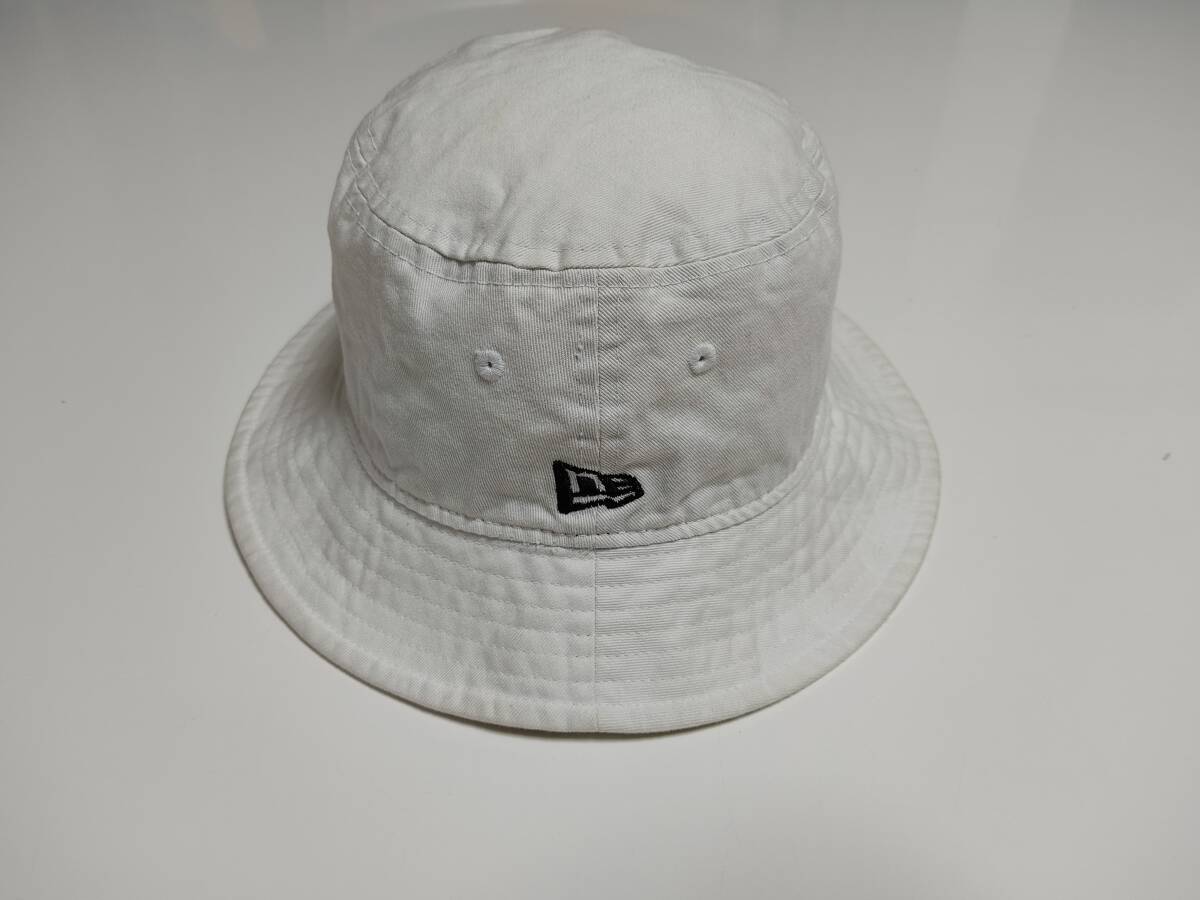 【送料無料】NEW ERA ニューエラ MEDIUM-LARGE ホワイト系色 白系色 バケットハット メンズレディース スポーツキャップ 帽子 1個拍卖