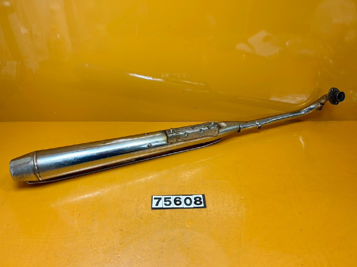 【送料無料!!】75608 中古 HONDA ホンダ スーパーカブ プレスカブ C50 AA01 純正マフラー HM GK4 錆あり拍卖
