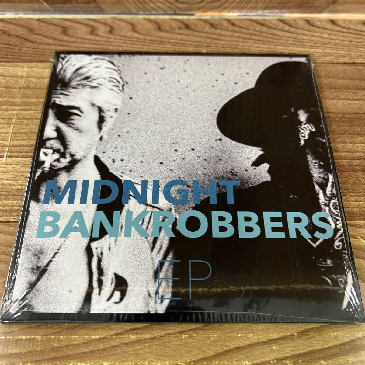紙ジャケ CD「ミッドナイト・バンクローバーズ/MIDNIGHT BANKROBBERS/EP」会場限定拍卖