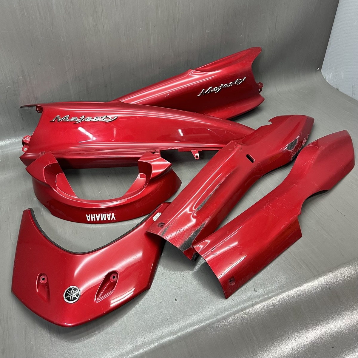 ヤマハ マジェスティ SG03J 純正 カウルセット 5GM 赤 レッド 251020KFR100拍卖