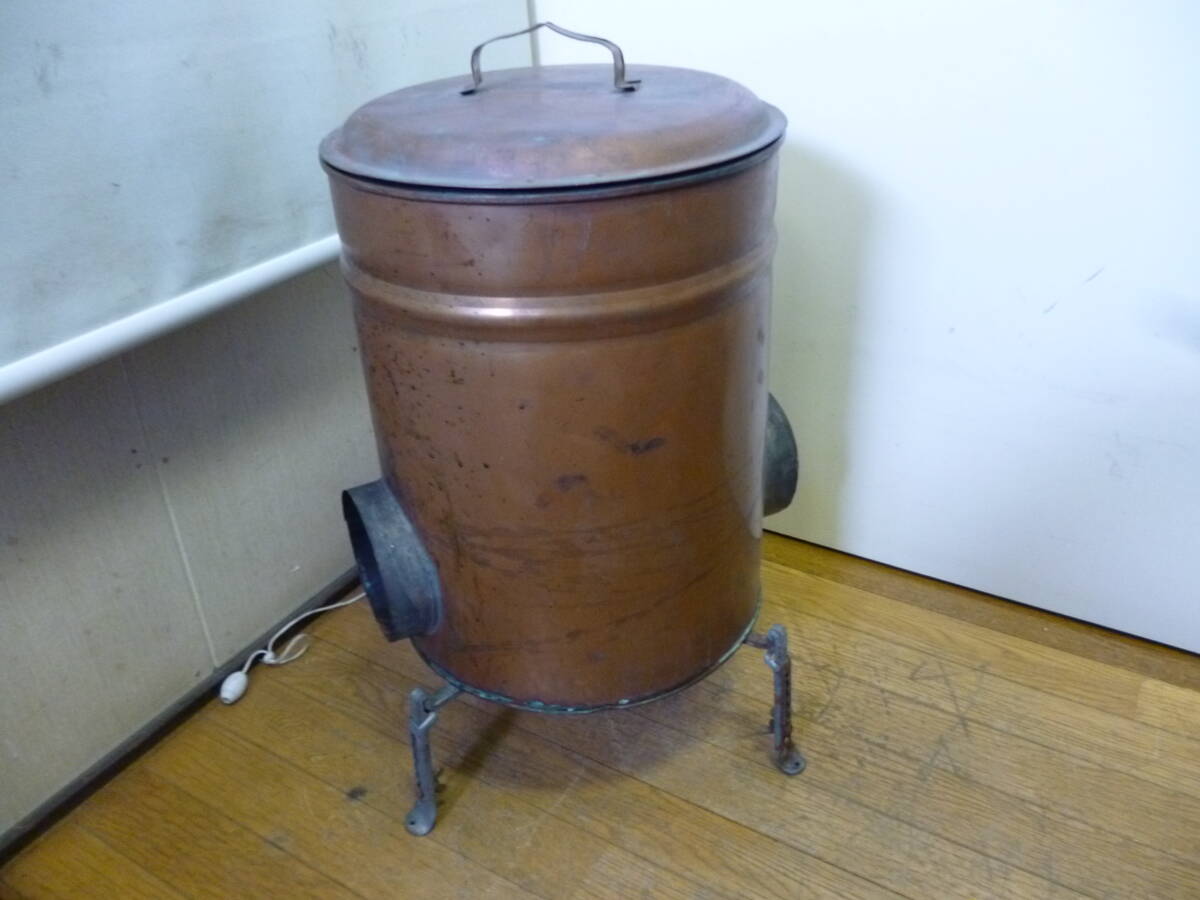 ◆中古 水漏れ無し レトロ アンティーク 銅板製 煙突熱 湯沸し器 煙突湯わかし器 台座付き◆検索 薪 石炭 灯油 ストーブ 温水設備拍卖