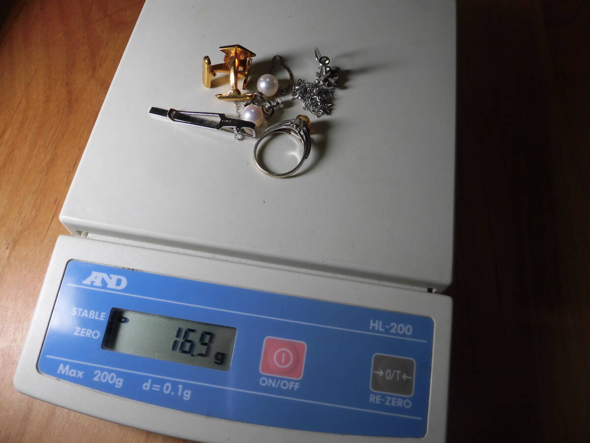 ②つぶし用 K14 14KWG刻印 カフスボタン 指輪 ネックレス ピアス 全約16.9g ゴールド 金拍卖