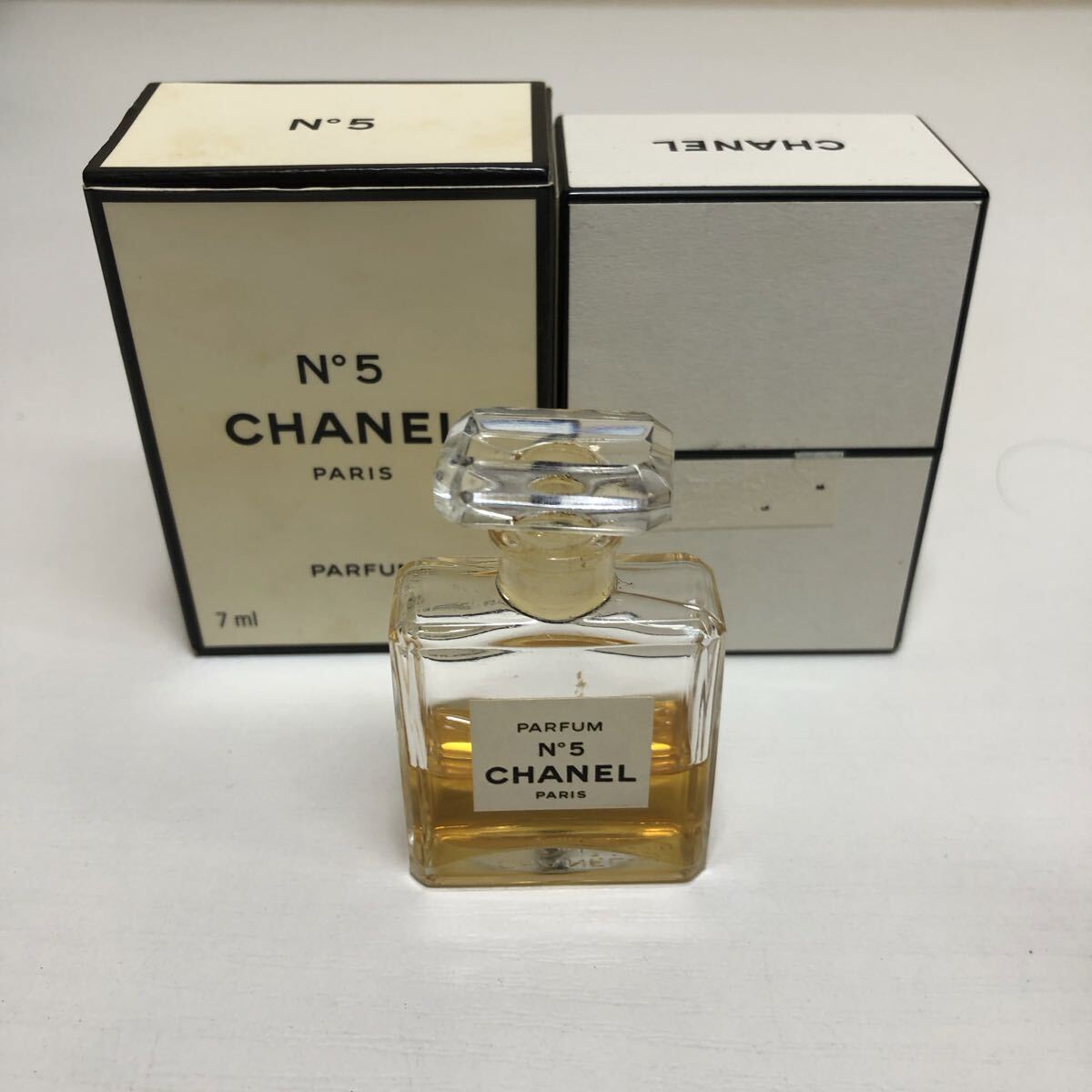 ☆ CHANEL シャネル 香水 フレグランス PARFUM パルファム N°5 7ml 残量半分以下 箱付き レディース香水 ミニ香水 保管品拍卖