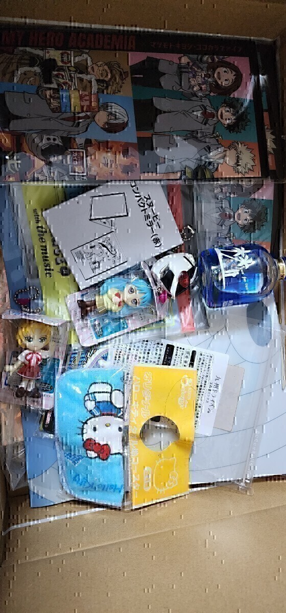 グッズ、いろいろ拍卖