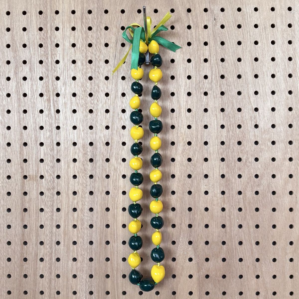 ★ハワイ直輸入★ハワイ ククイナッツ レイ イエロー×グリーン ハワイアンレイ フラダンス ハワイアン雑貨 Hawaii Hawaiian インテリア拍卖