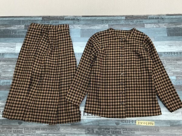 レディース チェック ブラウス・フレアスカート 上下セットアップ 茶黒拍卖