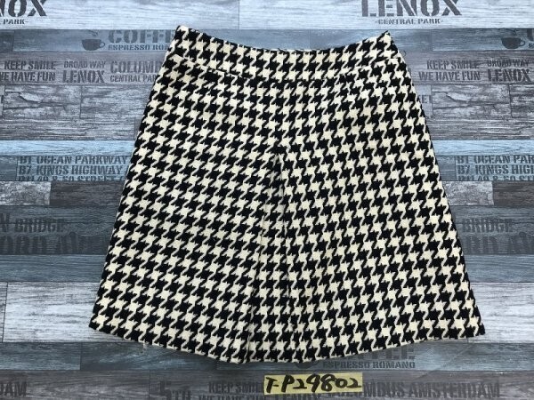 X・I・S レディース ウール混 千鳥 インバーテッド ミニスカート M ベージュ黒拍卖
