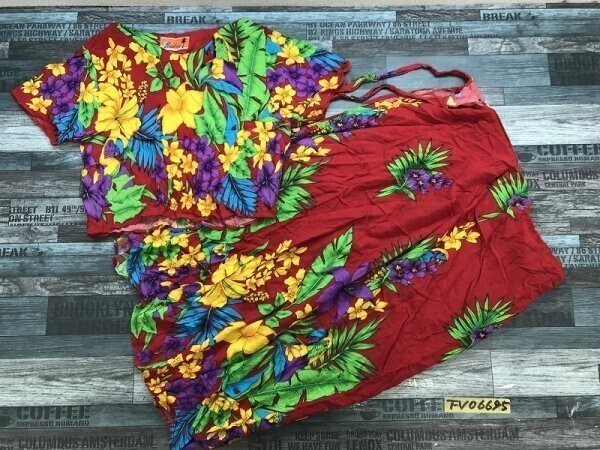 pualani レディース 薄手 ボタニカル ハイビスカスプリント 半袖・巻きスカート 上下セットアップ カラフル拍卖
