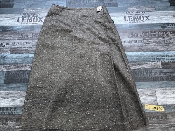 ASPRI レディース 日本製 ドット柄 裏地なし ラップ風スカート 38 グレーベージュ拍卖