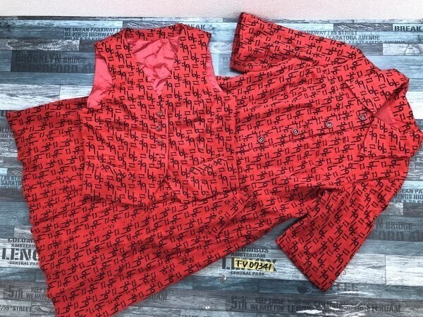 レディース 襟付き 七分袖ワンピース・ベスト 総柄 2点セット 赤黒拍卖