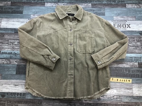 ZARA ザラ レディース 裾カットオフ コーデュロイ シャツジャケット 小さいサイズ XS ペールカーキ拍卖